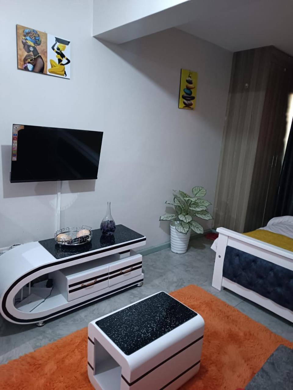 Bebrofal Suites Найроби Екстериор снимка